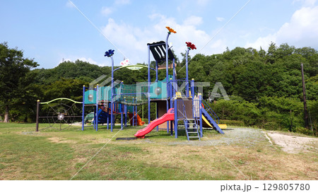 瑞浪市公園の遊具 129805780