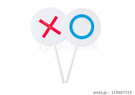 透明背景(png)にまるとばつのプレート 透明背景(png)にまるとばつのプレート 129807333