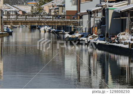 昔ながらのレトロな風景の漁師町舞鶴市吉原地区を撮影 昔ながらのレトロな風景の漁師町舞鶴市吉原地区を撮影 129808250