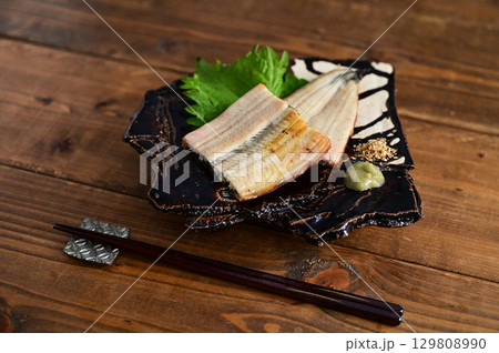 鰻の白焼き 鰻の白焼き 129808990