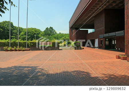 岩手県立博物館、本館外観 129809632