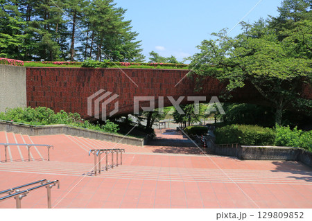 岩手県立博物館、正面入口 129809852