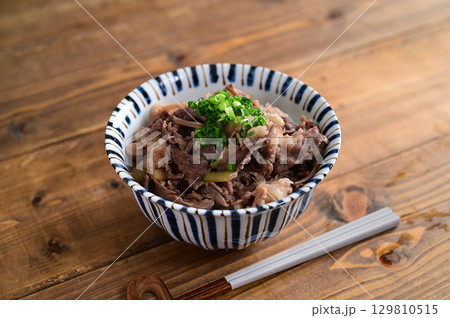 牛丼 129810515