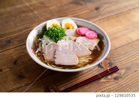ローストポーク醤油ラーメン 129810535