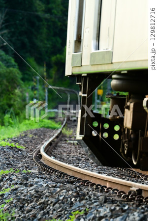 JR烏山線小塙駅に停車中のACCUM JR烏山線小塙駅に停車中のACCUM 129812716