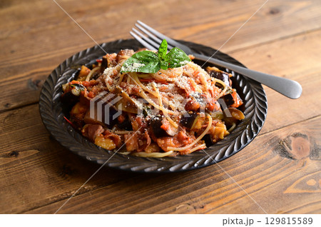 茄子とトマトのパスタ 茄子とトマトのパスタ 129815589
