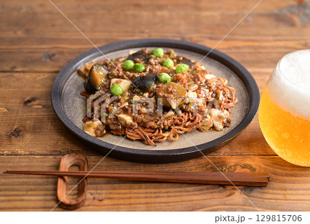 麻婆茄子豆腐かた焼きそば 129815706
