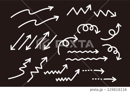 ベクターの手描きの矢印 アイコンセット白黒 ベクターの手描きの矢印 アイコンセット白黒 129818116