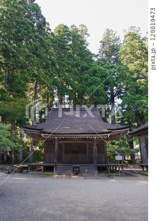 世界遺産高野山の情景　孔雀堂 129819473