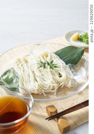 冷たいそうめん 129820050