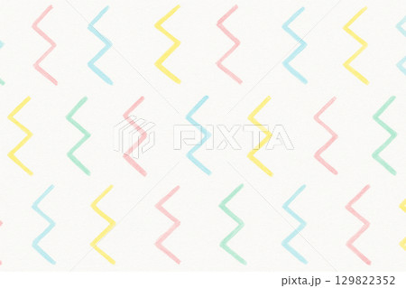 白い背景に描かれたパステル手描きのジグザグ線パターン 129822352