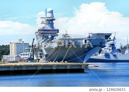 揚陸艦としての機能も有する… イタリア海軍の軽空母『カブール』 揚陸艦としての機能も有する… イタリア海軍の軽空母『カブール』 129826631