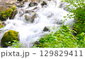 小さな滝 129829411