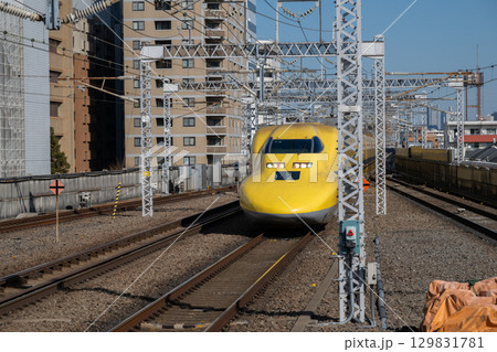 ドクターイエロー－新幹線を支える軌道検測車両 129831781