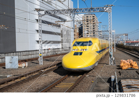 ドクターイエロー－新幹線を支える軌道検測車両 129831786