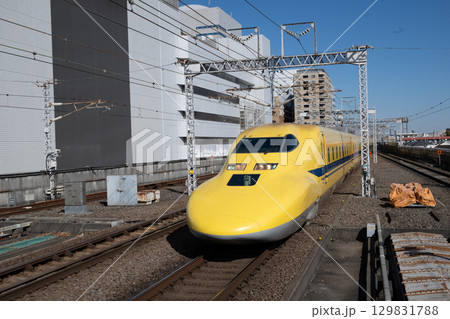 ドクターイエロー－新幹線を支える軌道検測車両 129831788