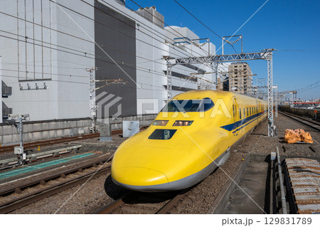 ドクターイエロー－新幹線を支える軌道検測車両 129831789
