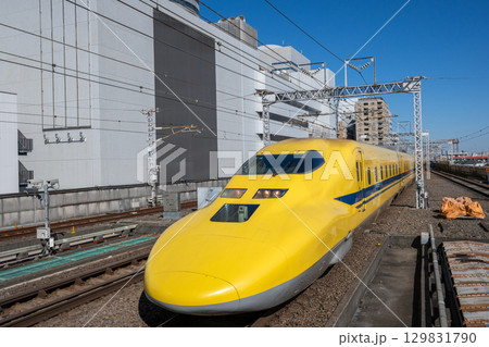 ドクターイエロー-新幹線を支える軌道検測車両 ドクターイエロー-新幹線を支える軌道検測車両 129831790