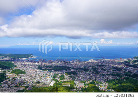 小樽天狗山から見る小樽の街並み（屋上展望台） 129831862