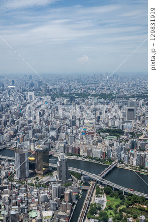 天空からの眺望－スカイツリーから見た東京都心 129831919