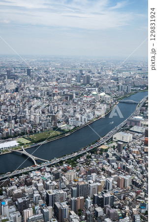 天空からの眺望－スカイツリーから見た東京都心 129831924