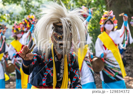 肥前佐賀の秋祭り－母ヶ浦面浮立 129834372