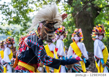 肥前佐賀の秋祭り－母ヶ浦面浮立 129834384