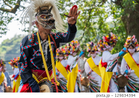 肥前佐賀の秋祭り-母ヶ浦面浮立 肥前佐賀の秋祭り-母ヶ浦面浮立 129834394