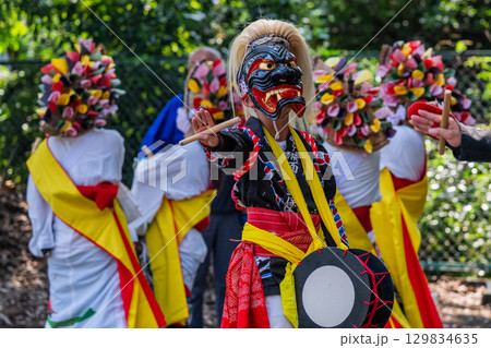 肥前佐賀の秋祭り-母ヶ浦面浮立 肥前佐賀の秋祭り-母ヶ浦面浮立 129834635