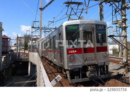 ［TS］東武大師線10000系電車（ワンマン運転：西新井⇔大師前） 129835738