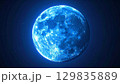 青く輝く幻想的な満月 129835889