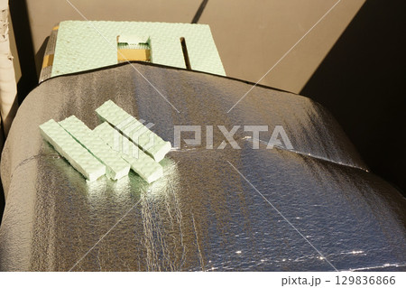 エアコン室外機遮熱板　DIY 129836866