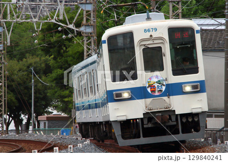 東武スカイツリーラインを行く東武大師線8000系回送（最終：北春日部行） 129840241