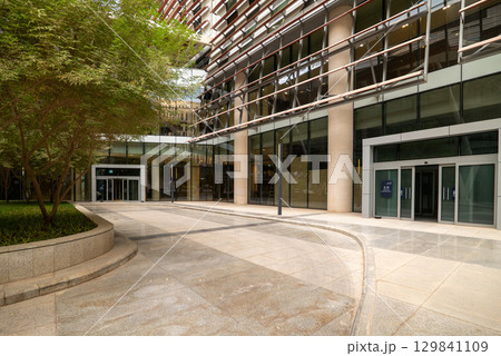 Modern Office Building and Landscaped Courtyard in KAFD, Riyadh, Saudi Arabia. 129841109