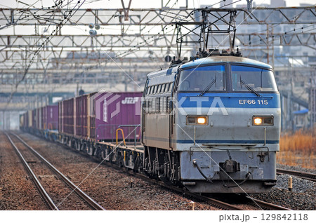 東海道本線 平塚 JR貨物 EF66-115(吹田) 東海道本線 平塚 JR貨物 EF66-115(吹田) 129842118