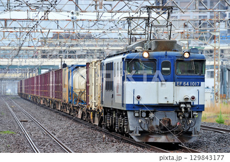 東海道本線 平塚 JR貨物 EF64-1017(愛知) 東海道本線 平塚 JR貨物 EF64-1017(愛知) 129843177
