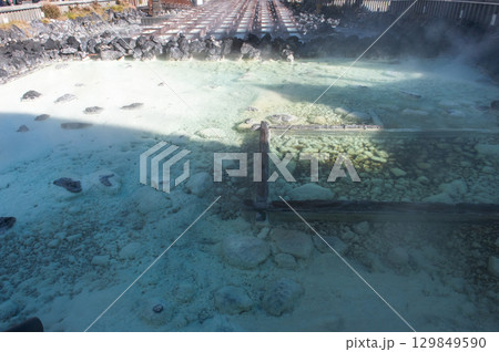 草津温泉の象徴-湯畑の風景 草津温泉の象徴-湯畑の風景 129849590