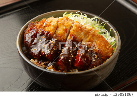 味噌かつ丼 129851867