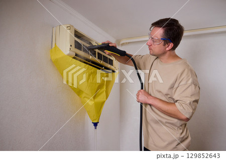 Experience the comprehensive Air Conditioner Cleaning Service in full action today Experience the comprehensive Air Conditioner Cleaning Service in full action today 129852643