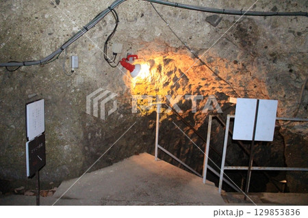 どうくつ酒蔵 129853836