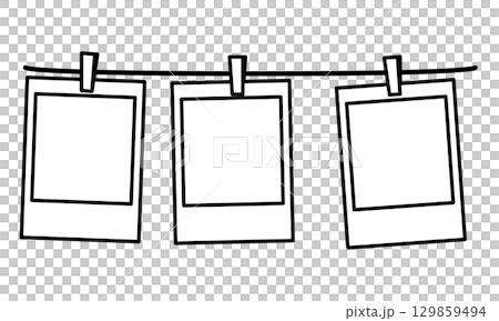 紐に吊るされた3枚の写真 129859494
