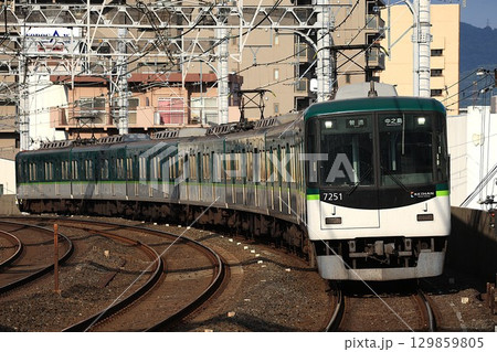 【京阪】7200系（京阪本線：西三荘駅） 129859805