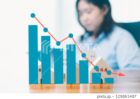 Property price. falling interest on mortgage. reduction in demand for purchase of house. low energy efficiency, low prices for public utilities. arrow down. Mortgage interest rates and arrow to down Property price. falling interest on mortgage. reduction in demand for purchase of house. low energy efficiency, low prices for public utilities. arrow down. Mortgage interest rates and arrow to down 129861487