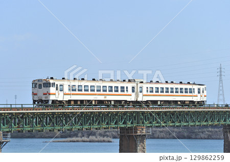 参宮線　山田上口－宮川　JR東海　キハ40系　キハ40-6604+キハ48-5502（美濃太田） 129862259