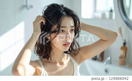 若い女性、ポートレート、ビューティーイメージ 129866042