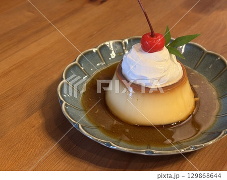 レトロなプリン 129868644