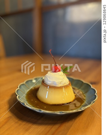 レトロなプリン 129868645