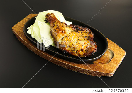 骨付きチキン照焼コショウ 129870330