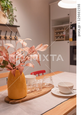 無人 リビング 居間 129881598