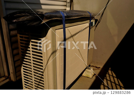 エアコン室外機遮熱板　DIY 129883286